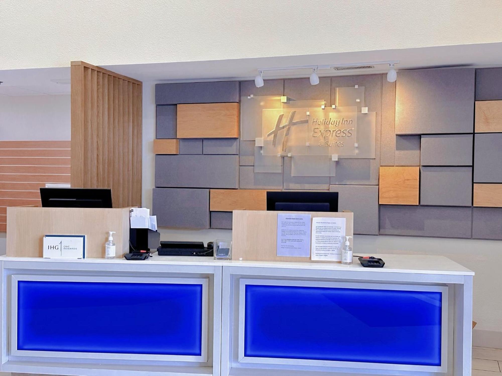 Holiday Inn Express & Suites - Prospect Heights By Ihg Екстер'єр фото